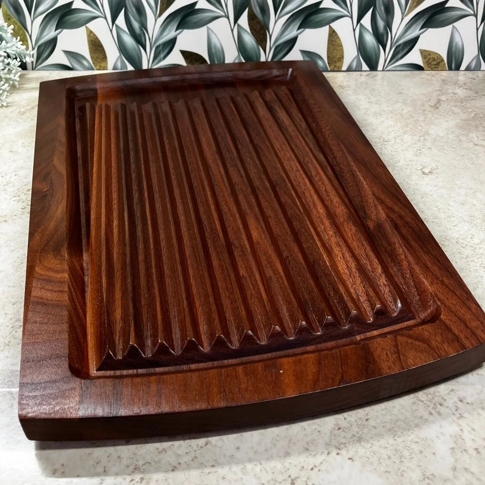 Carvel Hall Carving Board Solid Walnut 17.5x10.5 Brown Vintage Juice Grooves